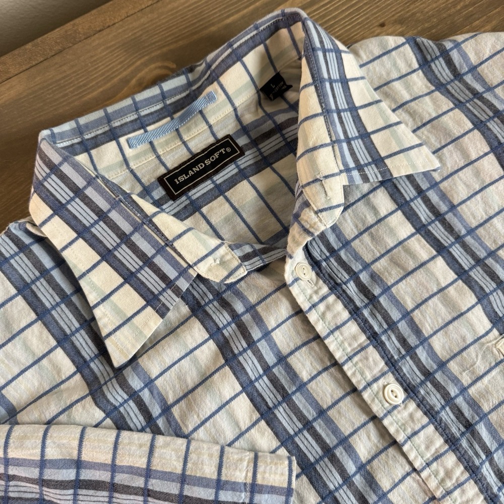Island Soft Men's Large Blue White Plaid Cotton‎ Snort Sleeve Button Up Shirt
